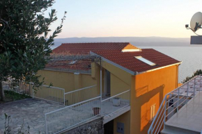 Apartments by the sea Nemira, Omis - 5956